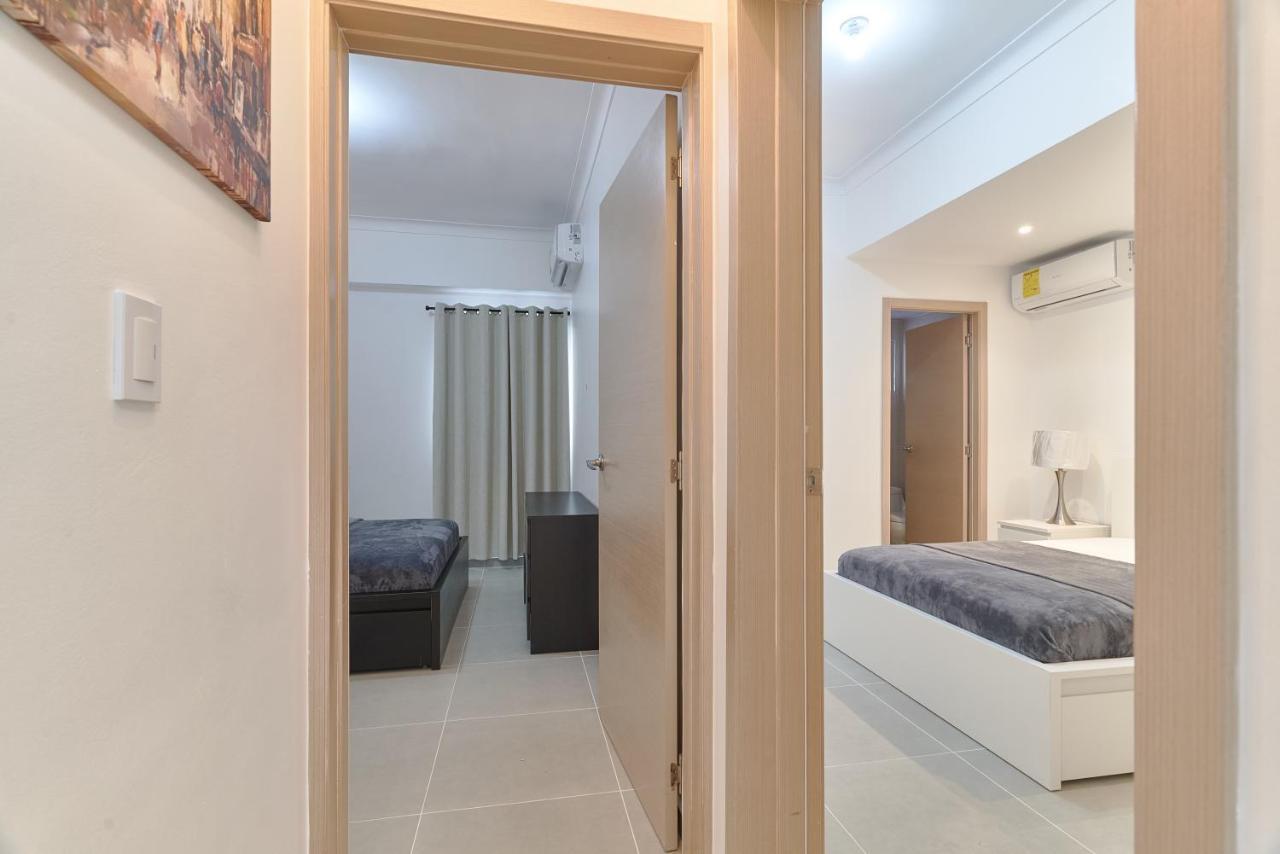 Dom. Rep. Exclusive 2 Bed Apt. Evaristo Morales Santo Domingo Eksteriør bilde
